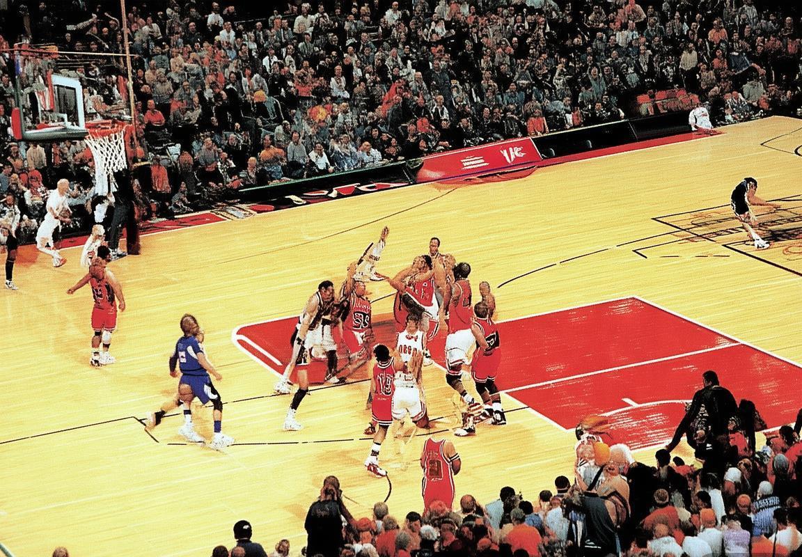 1996年NBA东决：公牛VS魔术巅峰对决回顾(图1)